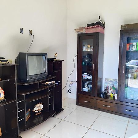 Casa Espacosa Em Frente A Pracinha Capitólio 外观 照片